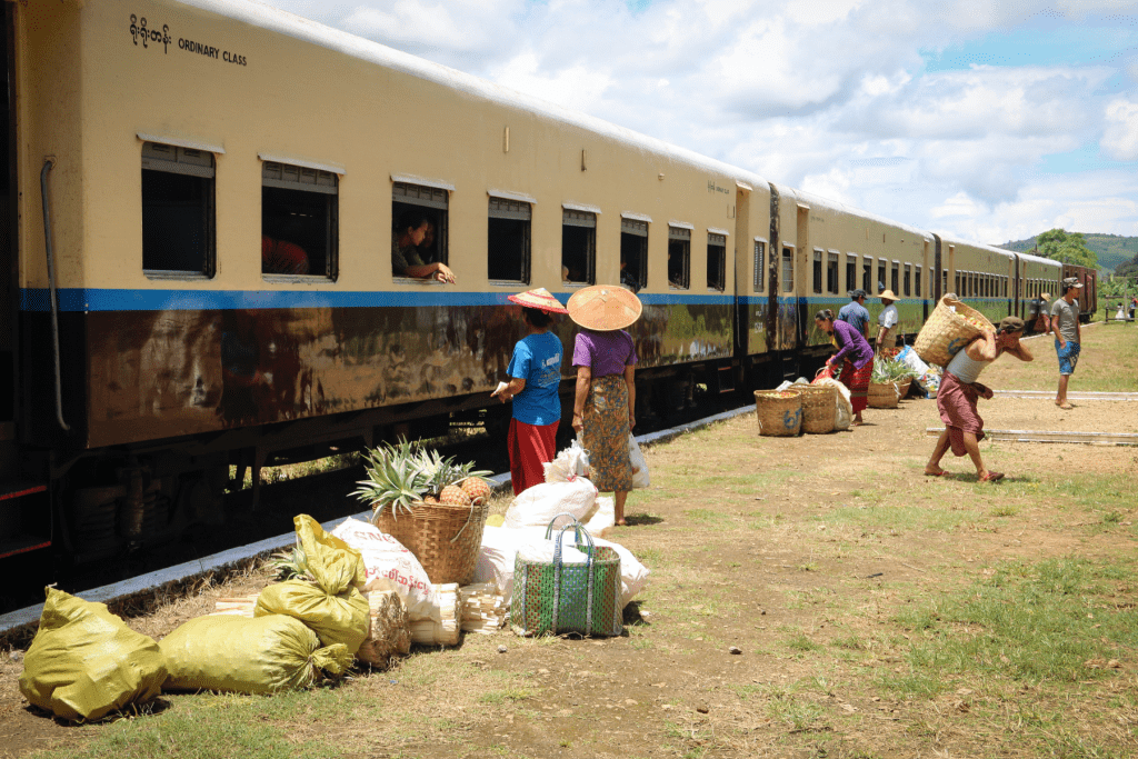 Myanmar Life