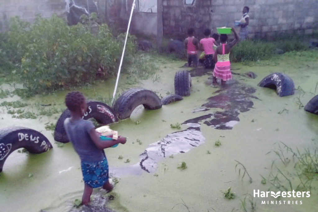 Food support Mozambique. Harvesters Ministries