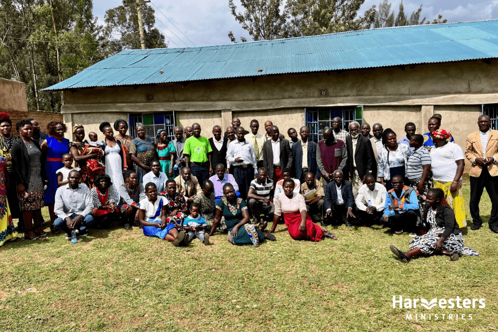 Church community in Kenya. Benefits of Harvesters training. Harvesters Ministries.
